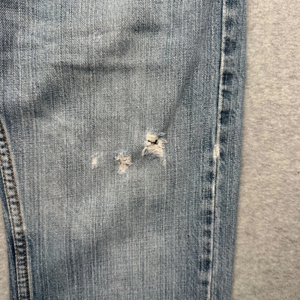 Levis 559 Relaxed Straight Jeans Mens 29x30 Light Wash Blue Denim Y2K VTG